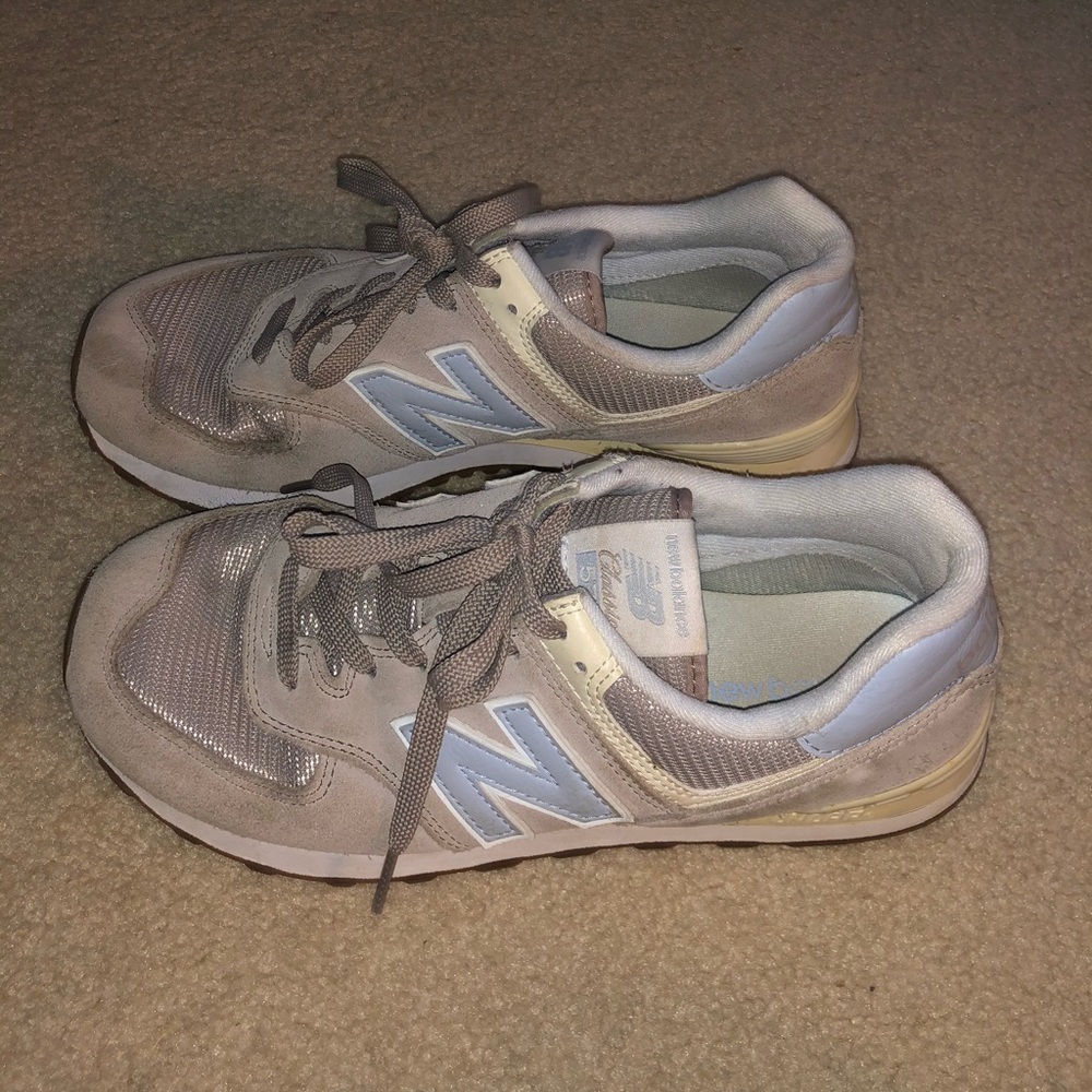 new balance tennis shoes